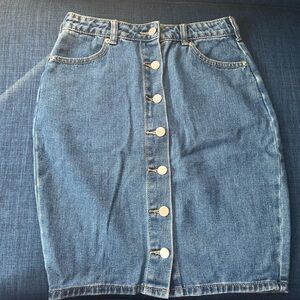 Denim button up skirt - small